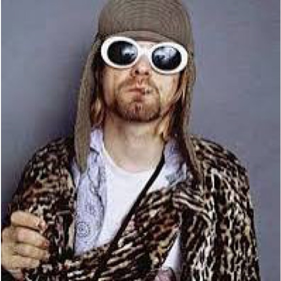 NEW Black Frame Sunglasses Black Lens 90s Grunge Y2K Style Kurt Cobain Vibes - Picture 6 of 6